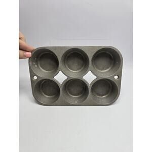 Vintage Heavy Cast Aluminum 6 Position Muffin Pan Marked B.A. Vintage kitchen